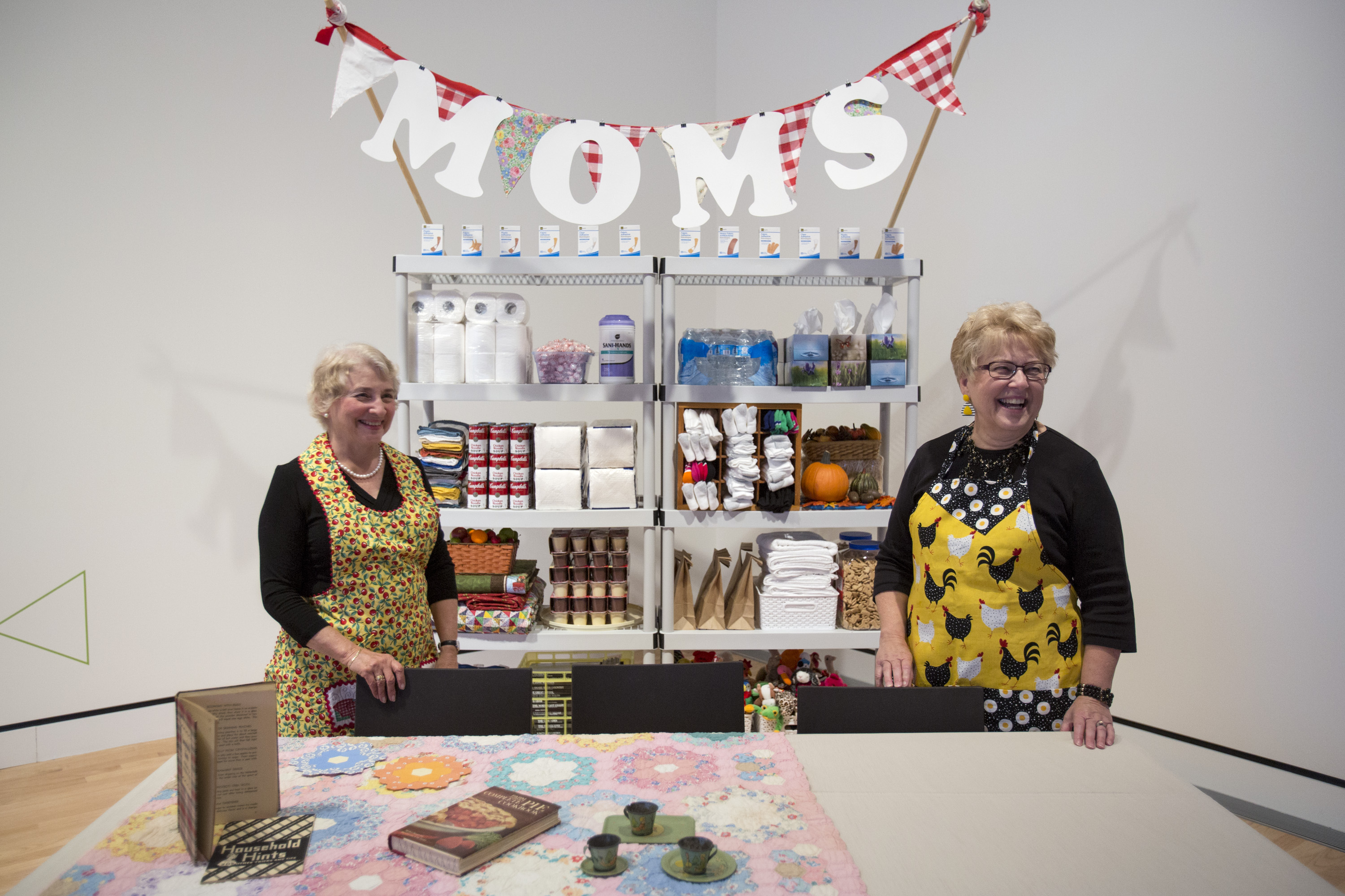 Andy DuCett, Mom Booth, 2014, performative installation, Crystal Bridges Museum of American Art, Bentonville, AR. Image credit: Crystal Bridges
