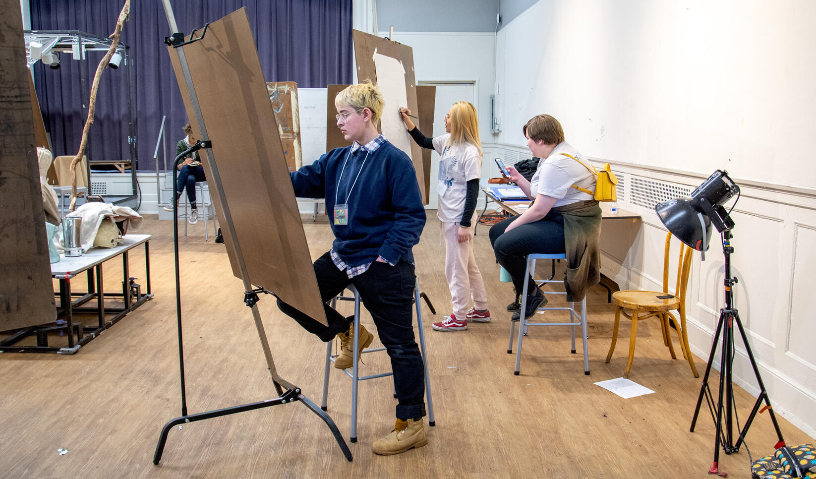 Students working in the drawing studio