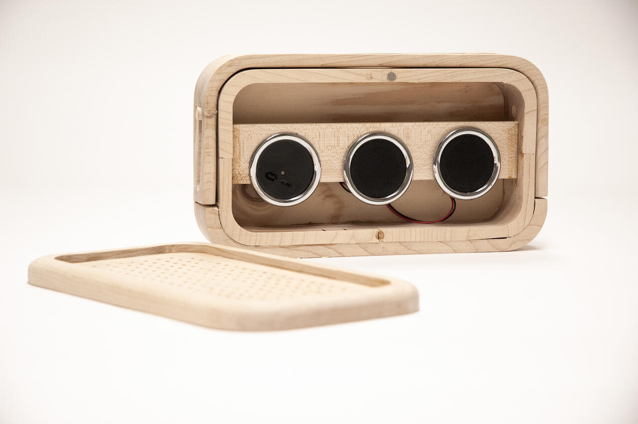 Wireless Wood Radio