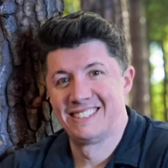 Jacob Zweibohmer headshot