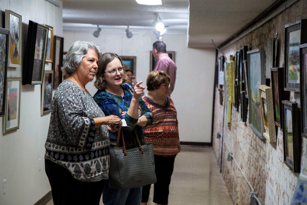 Chisholm Trail Arts Council’s art gallery