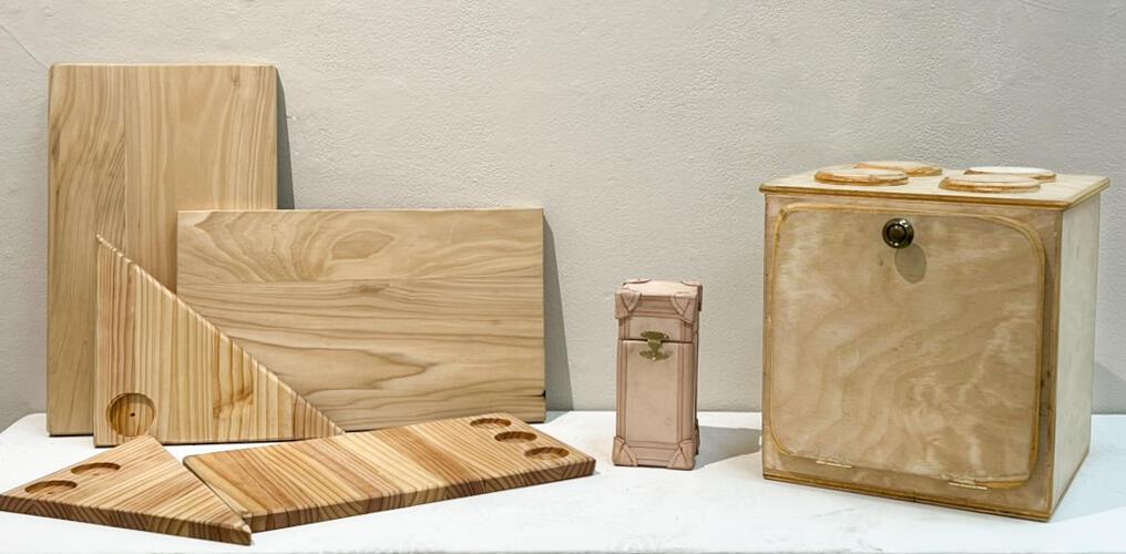 Louis Lynch, "Sellable Objects"