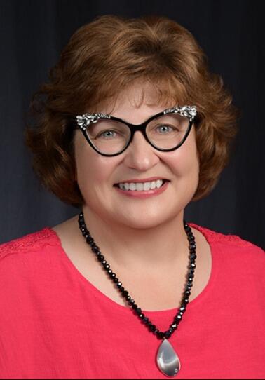 Gloria Eslinger headshot