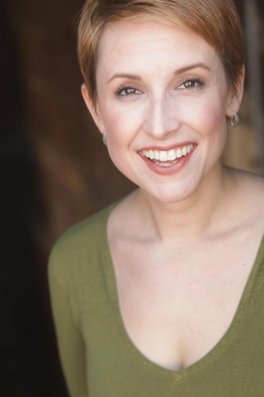 Denice Burbach headshot