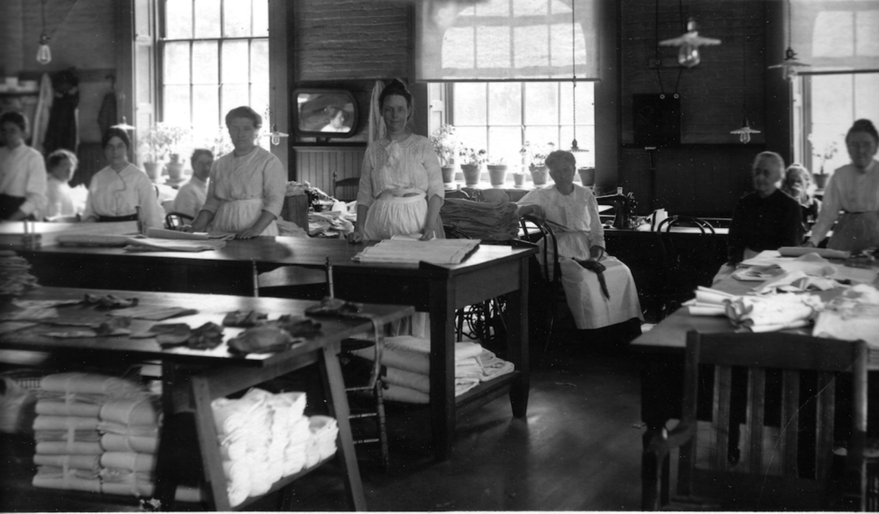 A black and white photo of women institutionalized at the Buffalo State Asylum.