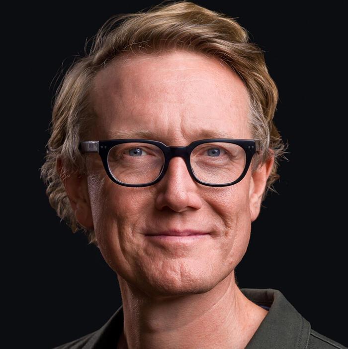 Headshot of Andy Graydon